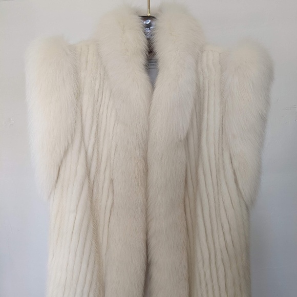 White Mink Convertible Jacket w/ Fox Trim - Picture 7 of 11